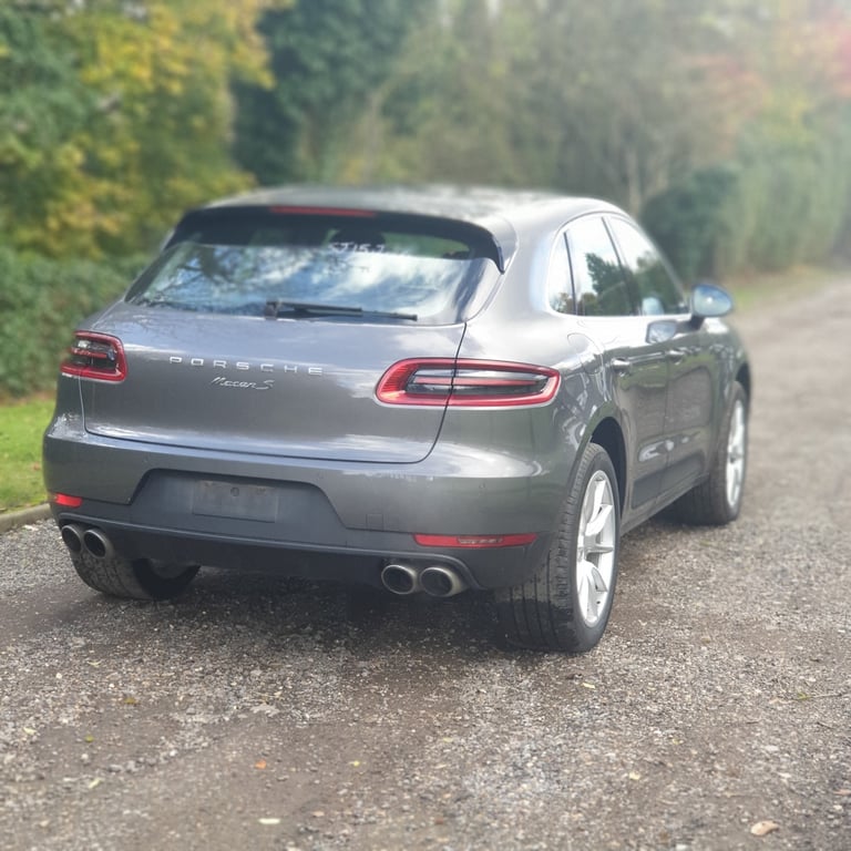 PORSCHE MACAN S (2015) 3.0 TD V6 S SUV 5dr Diesel PDK 4WD Euro 6 260P/S STUNNING