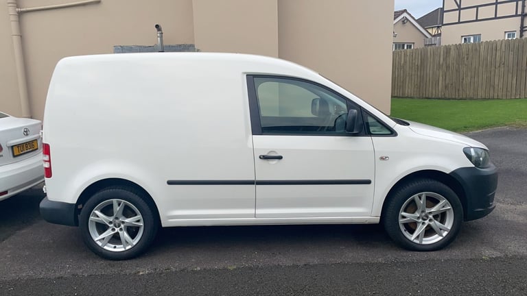 Volkswagen, CADDY, Panel Van, 2011, Manual, 1598 (cc)
