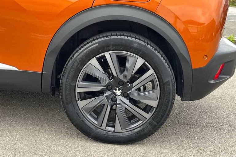 2022 Peugeot E-2008 50kWh GT Premium SUV 5dr Electric Auto (7kW Charger) (136 ps) SUV Electric Au...