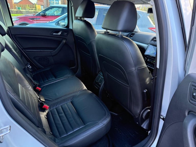 2011 Skoda Yeti 2.0 TDI Elegance DSG 4WD Euro 5 5dr HATCHBACK Diesel Automatic