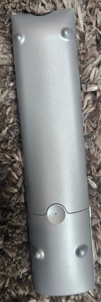 32" phillips matchline crt tv  with remote 