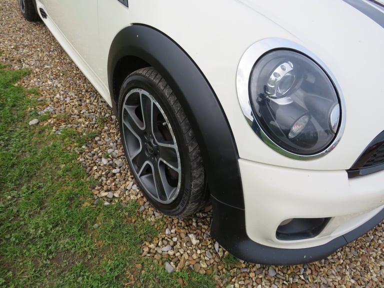 2012 MINI Roadster 1.6 COOPER 2 DOOR CONVERTIBLE Petrol Manual