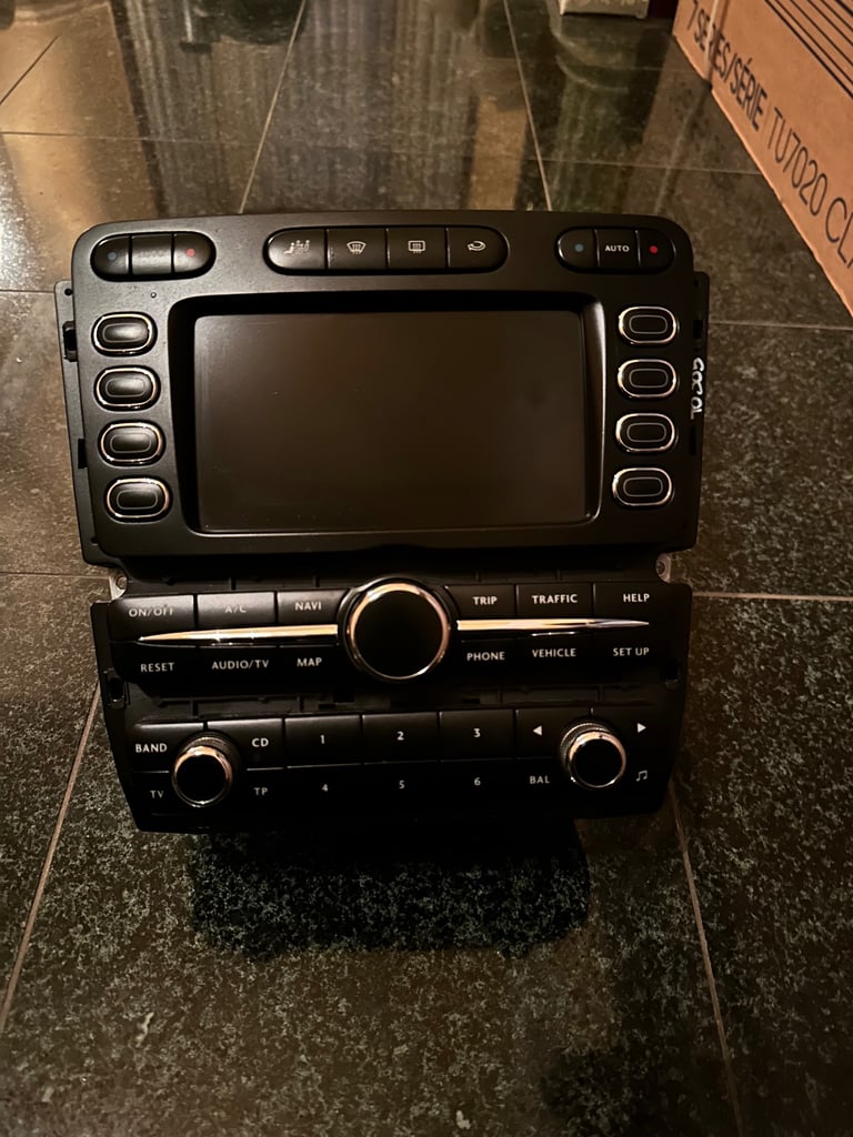 Bentley Continental Multimedia Head unit