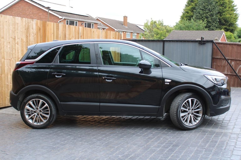 2020 Vauxhall Crossland X 1.2 Turbo Griffin Euro 6 (s/s) 5dr HATCHBACK Petrol Manual