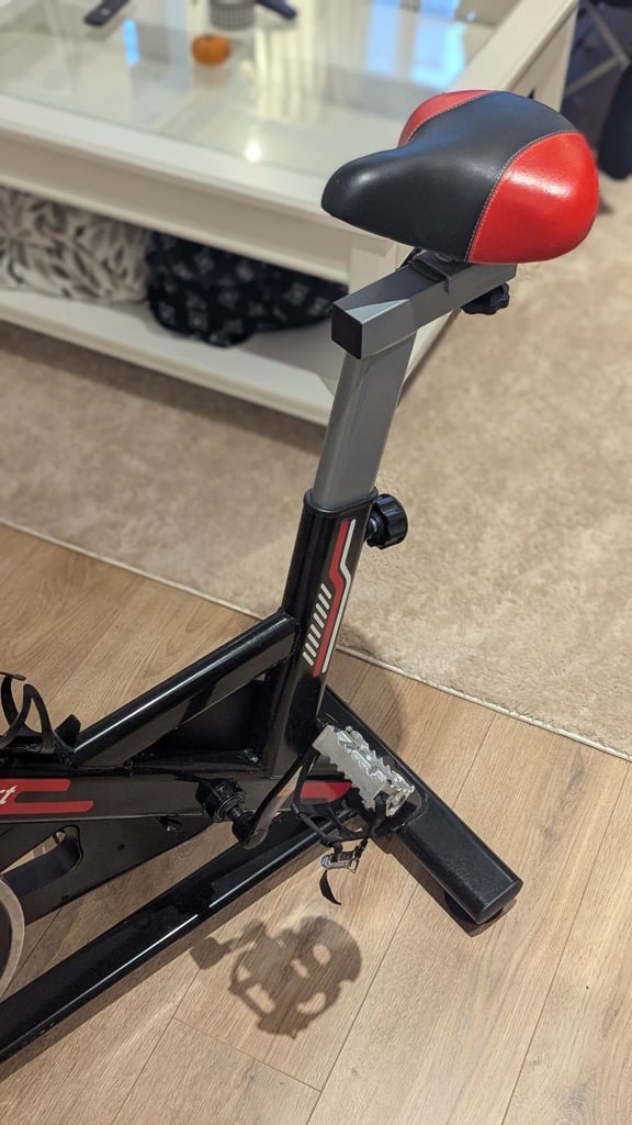 Pro Sport Exercise Bike Indoor Studio Cycle Gym Machine Cycling Home Cardio Fitness Adjustable Bike