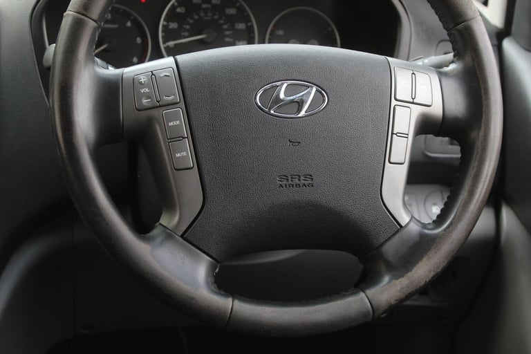 2019 Hyundai i800 2.5 CRDi SE Nav MPV 5dr Diesel Auto Euro 6 (170 ps) MPV Diesel Automatic