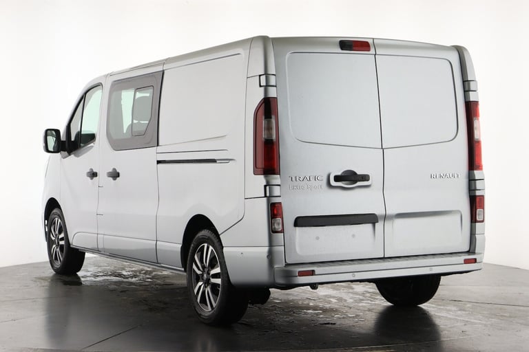 2025 Renault Trafic LL30 Blue dCi 170 ExtraSport[Safety] CrewVan Auto EAG9 Crew Van Diesel Automatic