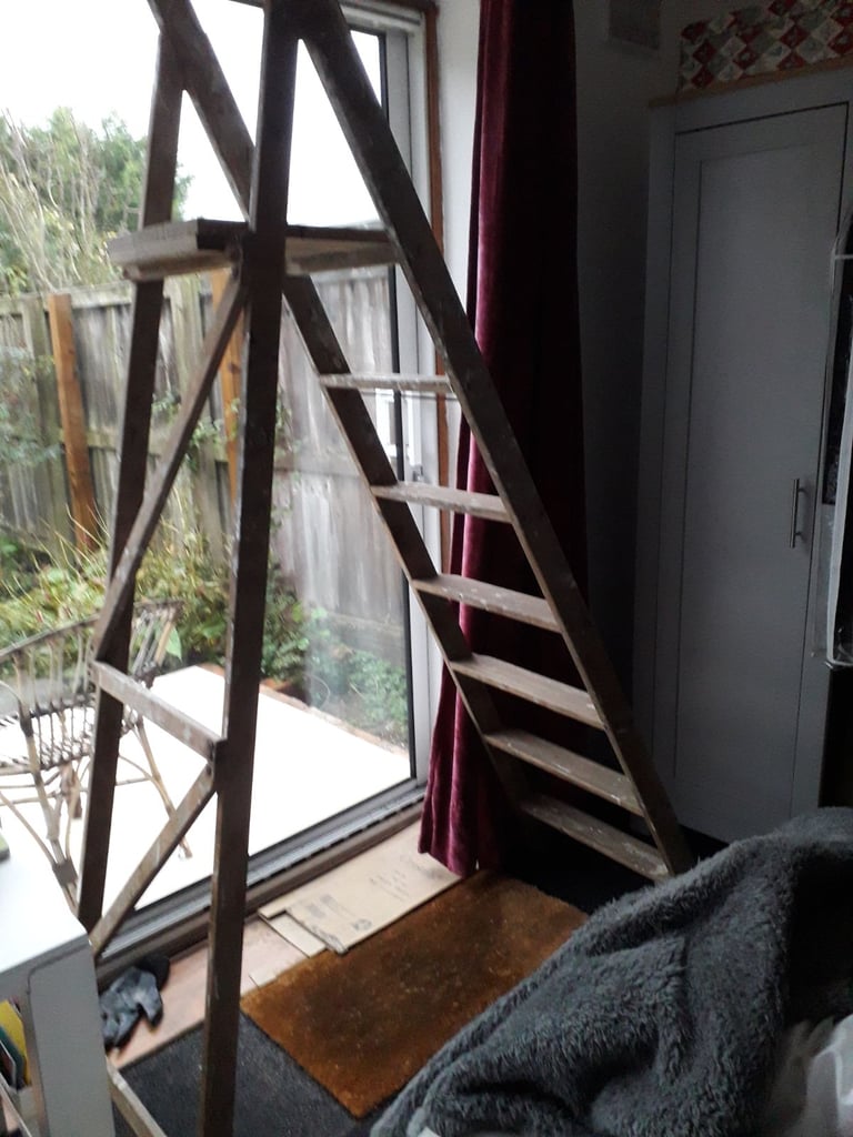 image for Step ladder 