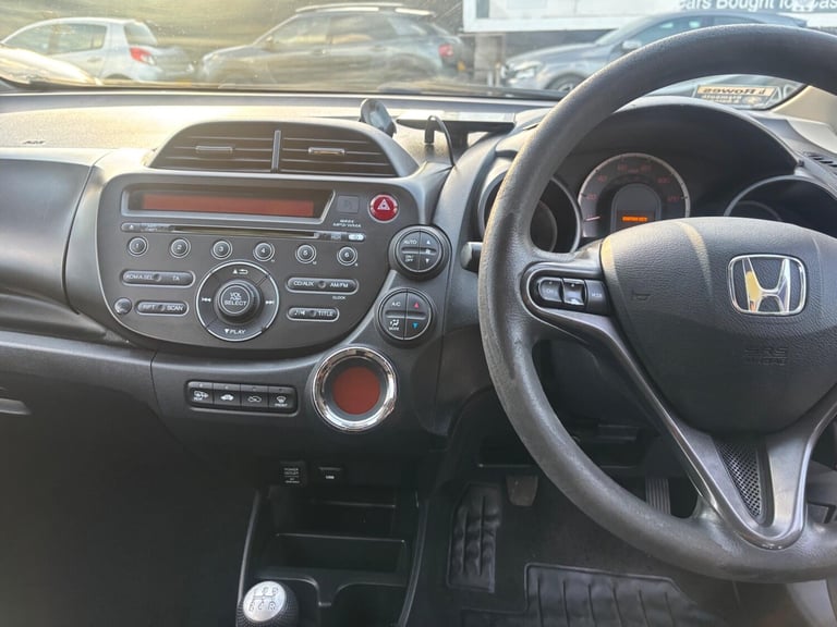 2013 Honda Jazz 1.4 i-VTEC ES Euro 5 5dr HATCHBACK Petrol Manual