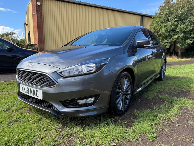 2018 Ford Focus 1.0 EcoBoost 140 ST-Line Navigation 5dr HATCHBACK Petrol Manual