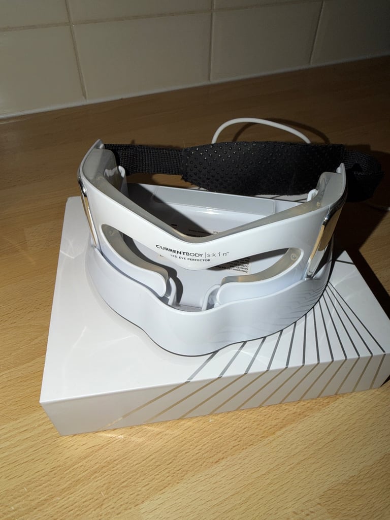 image for Currentbody Led eye mask 