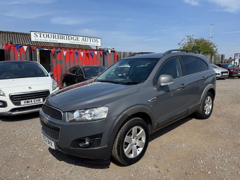 image for 2012 Chevrolet Captiva 2.2 VCDi LT SUV 5dr Diesel Manual 4WD Euro 5 (7 Seats) (184 ps) ESTATE Die...