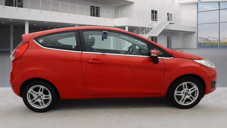 2013 Ford Fiesta Zetec - New Years MOT - £35 Road Tax - Low Mileage - 3 Month Warranty