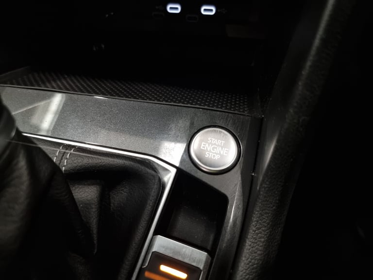 2023 Volkswagen Tiguan 1.5 TSI R-Line SUV 5dr Petrol DSG Euro 6 (s/s) (150 ps) - AUTO PARK - LED ...