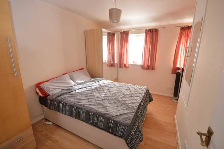 image for 🩶Act Fast | Modern Room for Rent💡Limited-Time Offer! 
