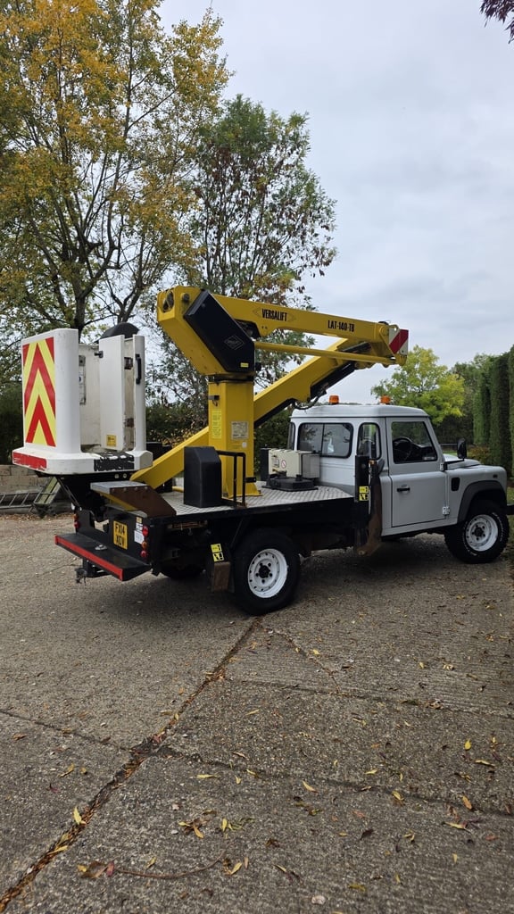 Land Rover Defender 130 Cherry Picker