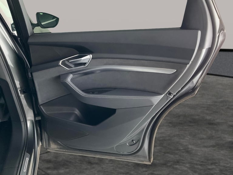 2022 Audi e-tron 55 S line Sportback 5dr Electric Auto quattro 95kWh (11kW Charger) (408 ps) Suv ...