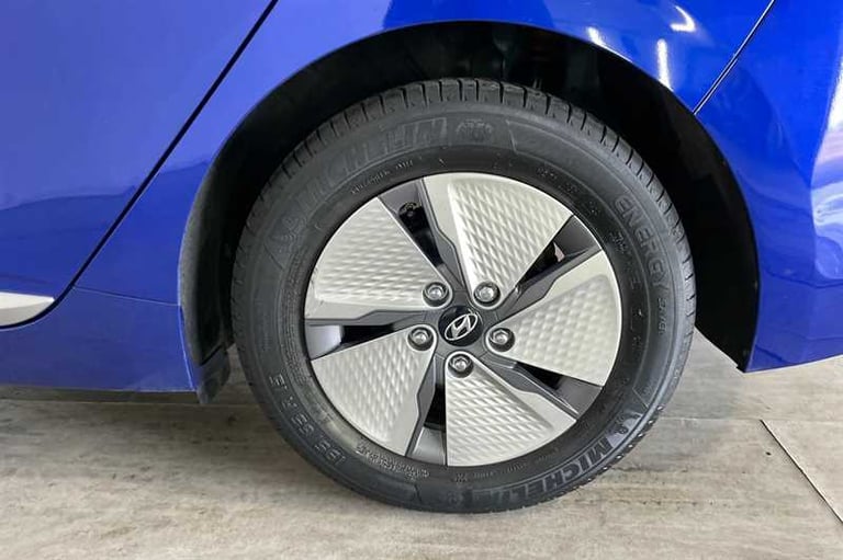 2022 Hyundai IONIQ 1.6 h-GDi Premium Hatchback 5dr Petrol Hybrid DCT Euro 6 (s/s) (141 ps) Hatchb...