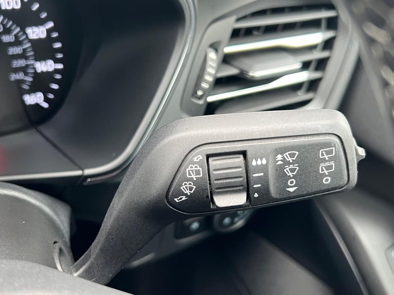 2019 Ford Focus 1.5T EcoBoost Titanium X Euro 6 (s/s) 5dr HATCHBACK Petrol Manual