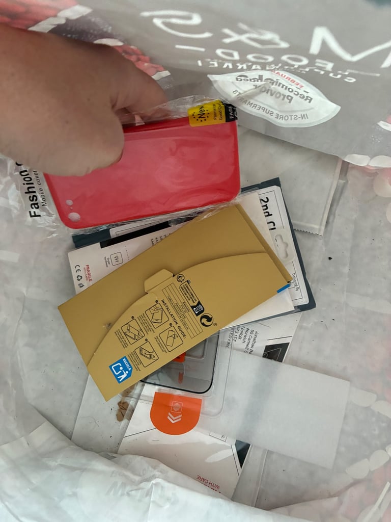 Cost lot new iPhone iPad cases glass can’t remember what fit 