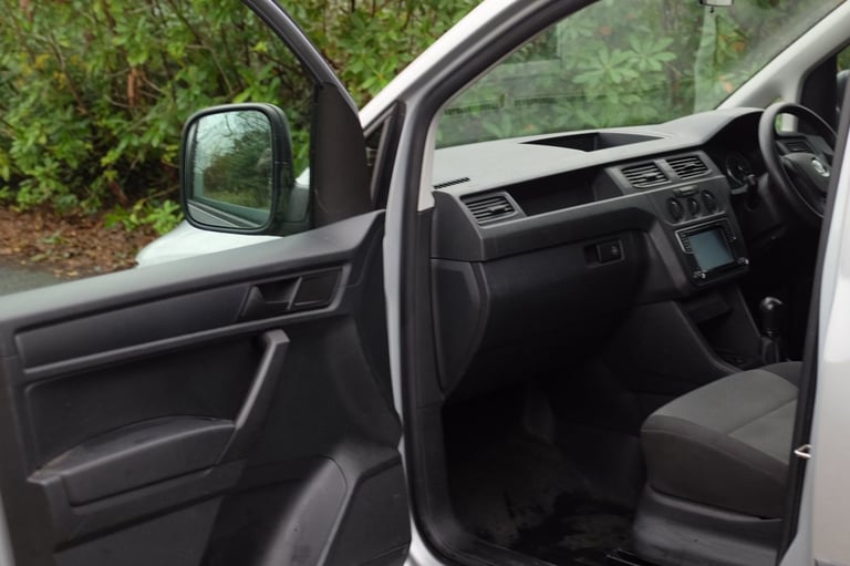 Volkswagen, CADDY, Panel Van, 2015, Manual, 1598 (cc)