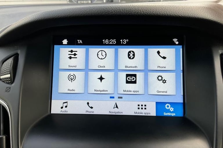 2018 Ford Focus 1.5 TDCi 120 Titanium Navigation 5dr**REAR SENSORS - SAT NAV - APPLE CARPLA Hatch...