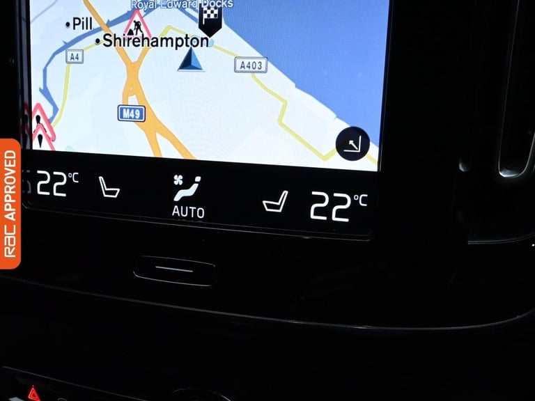 2019 Volvo XC40 2.0 D4 R-Design SUV 5dr Diesel Auto AWD Euro 6 (s/s) (190 ps) SUV DIESEL Automatic