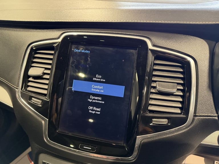 2019 Volvo XC90 2.0 B5D [235] R DESIGN 5dr AWD Geartronic ESTATE DIESEL Automatic