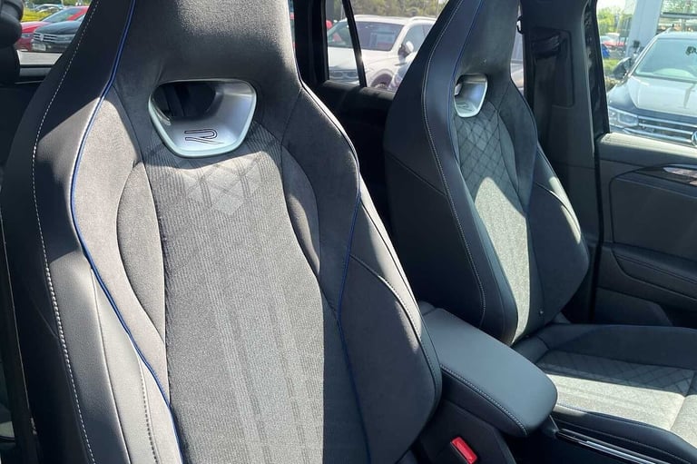 2025 Volkswagen Tiguan 2.0 TSI 204 4Motion Black Edition 5dr DSG SUV Petrol Automatic