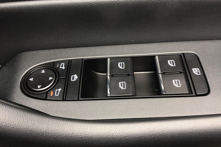 2025 Mazda CX-60 107571 4x4 PETROL/ELECTRIC Automatic