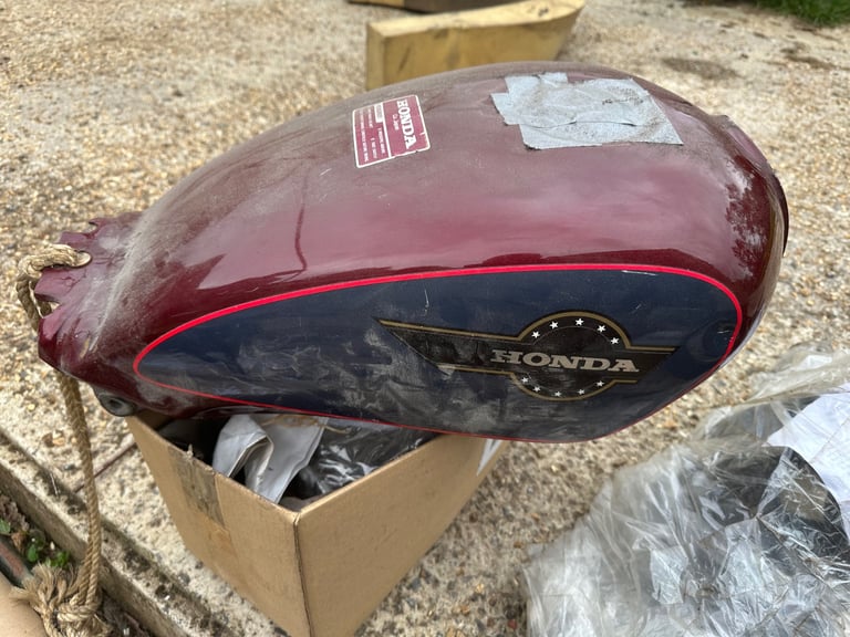 Honda CM 250 or 125 custom petrol tank