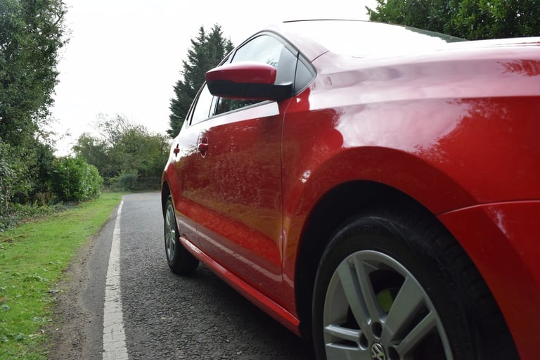 VOLKSWAGEN POLO 1.4 TDI BlueMotion Tech Match Red Manual Diesel 2016