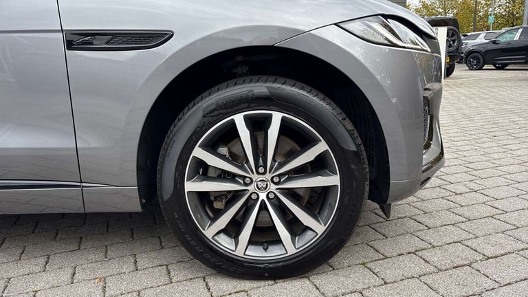 2024 Jaguar F-Pace 2.0 P400e R-Dynamic HSE Black 5dr Auto AWD Estate Plug-In Hy Automatic