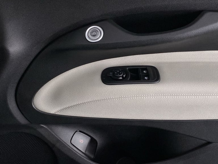 2021 Fiat 500 87kW La Prima 42kWh 3dr Auto Hatchback ELECTRIC Automatic