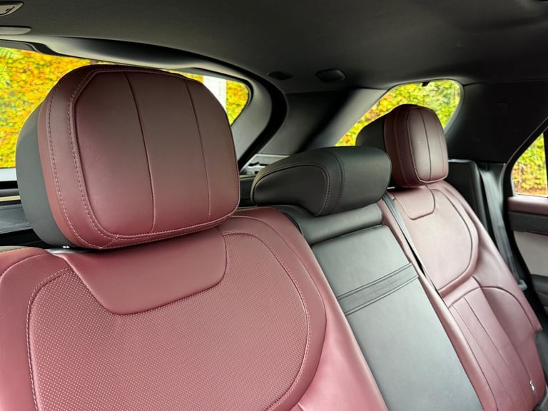 2023 Land Rover Range Rover Sport 3.0 D300 MHEV Dynamic SE SUV 5dr Diesel Auto 4WD Euro 6 (s/s) (...