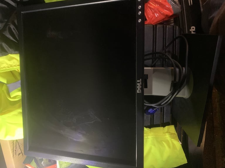 image for Dell and Samsung VGA monitors