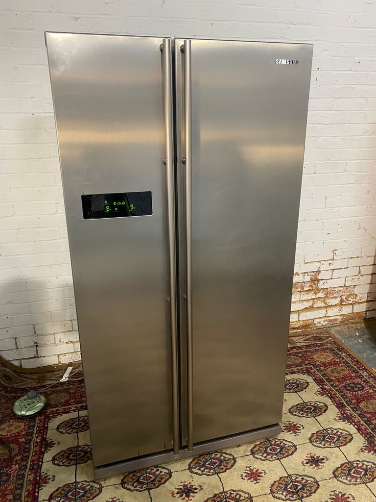 Samsung Non Plumb Stainless Steel American Double Door Fridge Freezer For