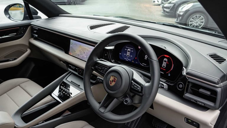 2025 Porsche Macan 300kW 4 100kWh 5dr Auto ESTATE ELECTRIC Automatic