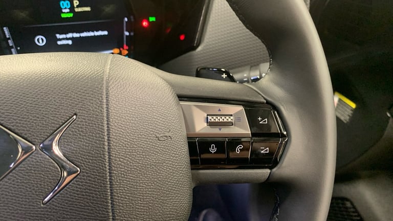 2025 DS Automobiles DS 4 1.6 E-TENSE 12.4kWh Rivoli Hatchback 5dr Petrol Plug-in Hybrid EAT8 Euro...