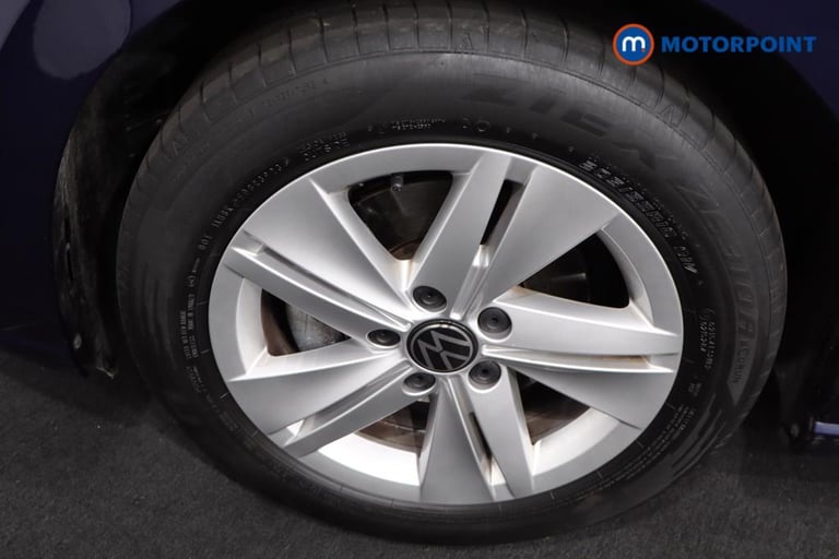 2024 Volkswagen Golf 1.5 TSI 150 Life 5dr Hatchback Petrol Manual