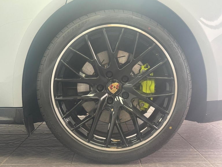 PORSCHE PANAMERA 2.9 V6 E-Hybrid 17.9kWh 4 Saloon PDK 4WD Euro 6 (s/s) 5dr (3.6