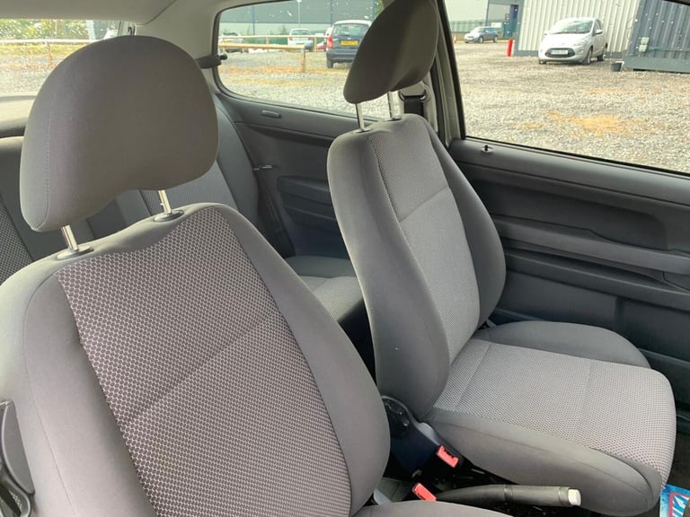 VOLKSWAGEN FOX 1.2 6V Urban Fox 2011