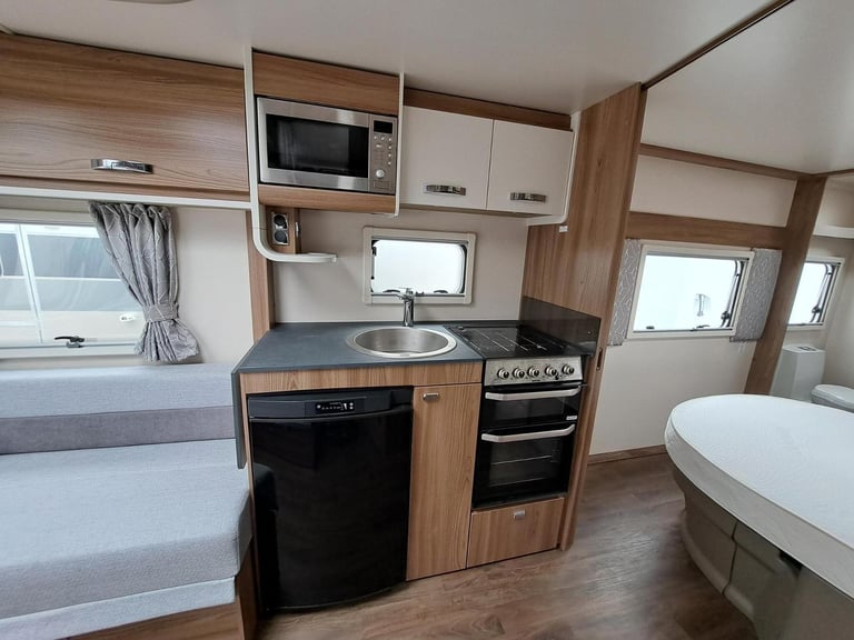 2021 Swift Vogue 580 Grande