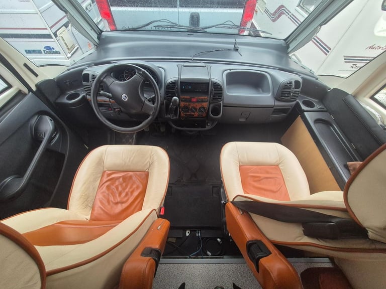 Dethleffs Premium Class Globetrotter Tag Axle A Class Motorhome 2002