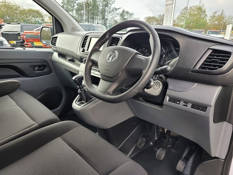 2022 Vauxhall Vivaro LWB Turbo D 2900 Dynamic  1.5ltr 100ps with Deadlocks, Twin Side Loading Do ...