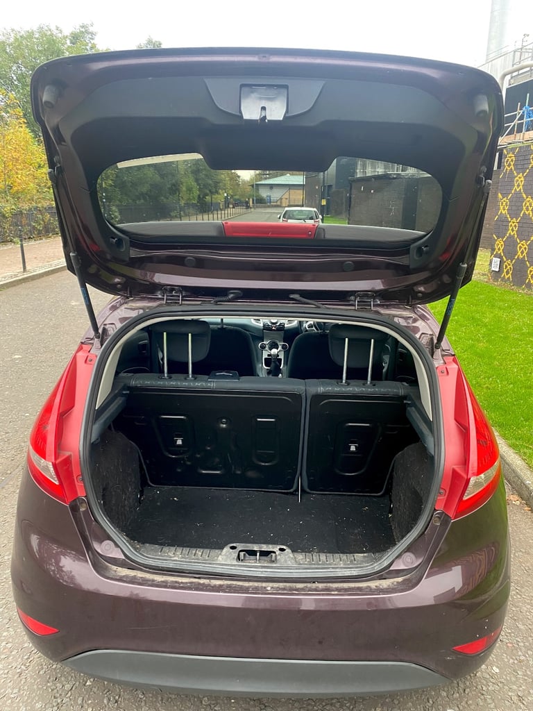 Ford Fiesta Titanium 1.6 (2010) MOT 9 mo, Fully Serviced