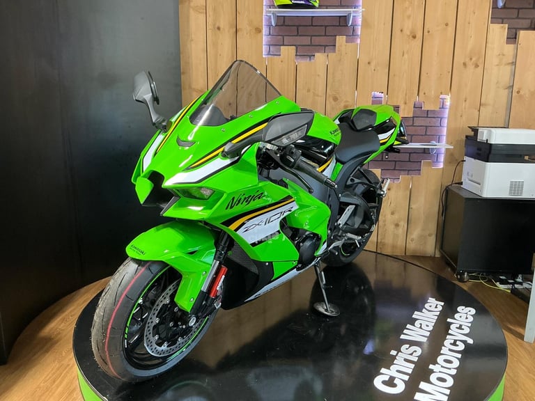 Kawasaki Ninja ZX10R KRT PERFORMANCE 2025 LAST ONE! SAVE £2000 FREE UK DELIVERY!