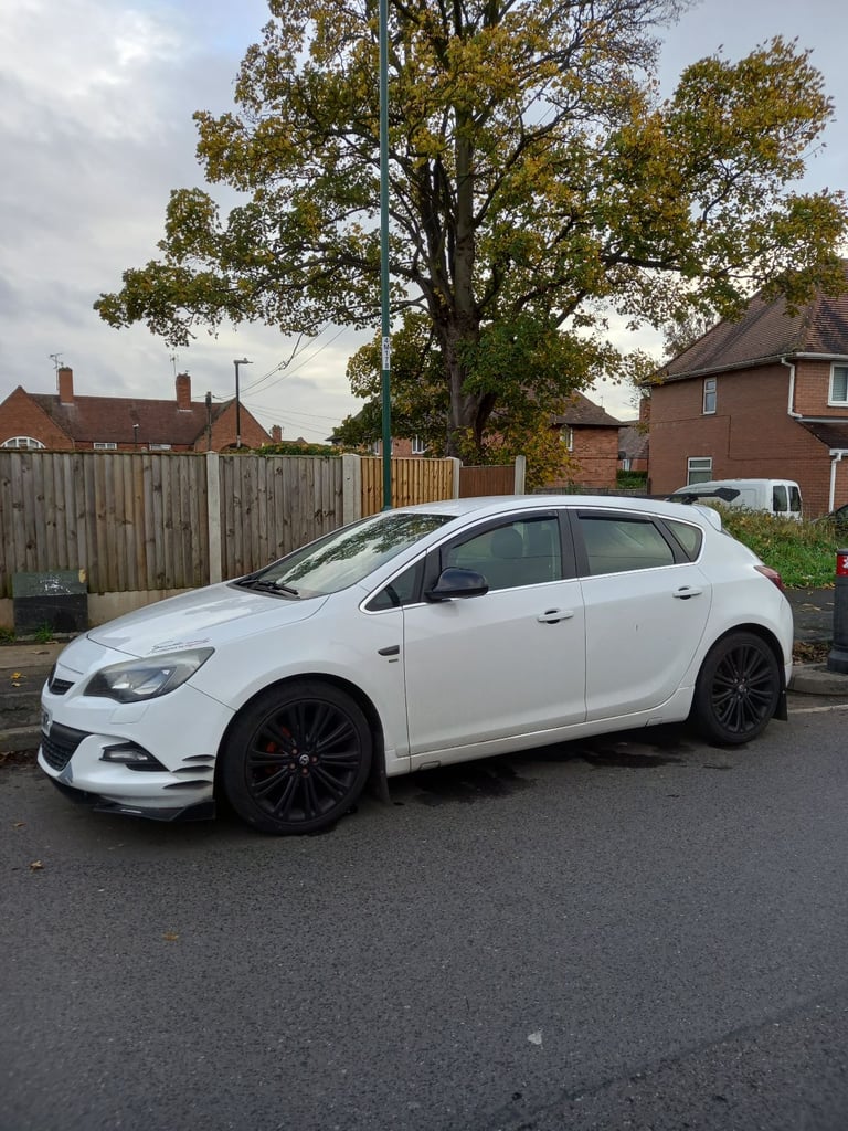 image for Vauxhall, ASTRA, vx line sri Hatchback, 2012, Manual, 1598 (cc), 5 doors