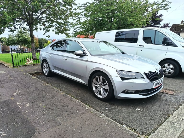 Skoda, SUPERB, Hatchback, 2019, Semi-Auto, 1968 (cc), 5 doors