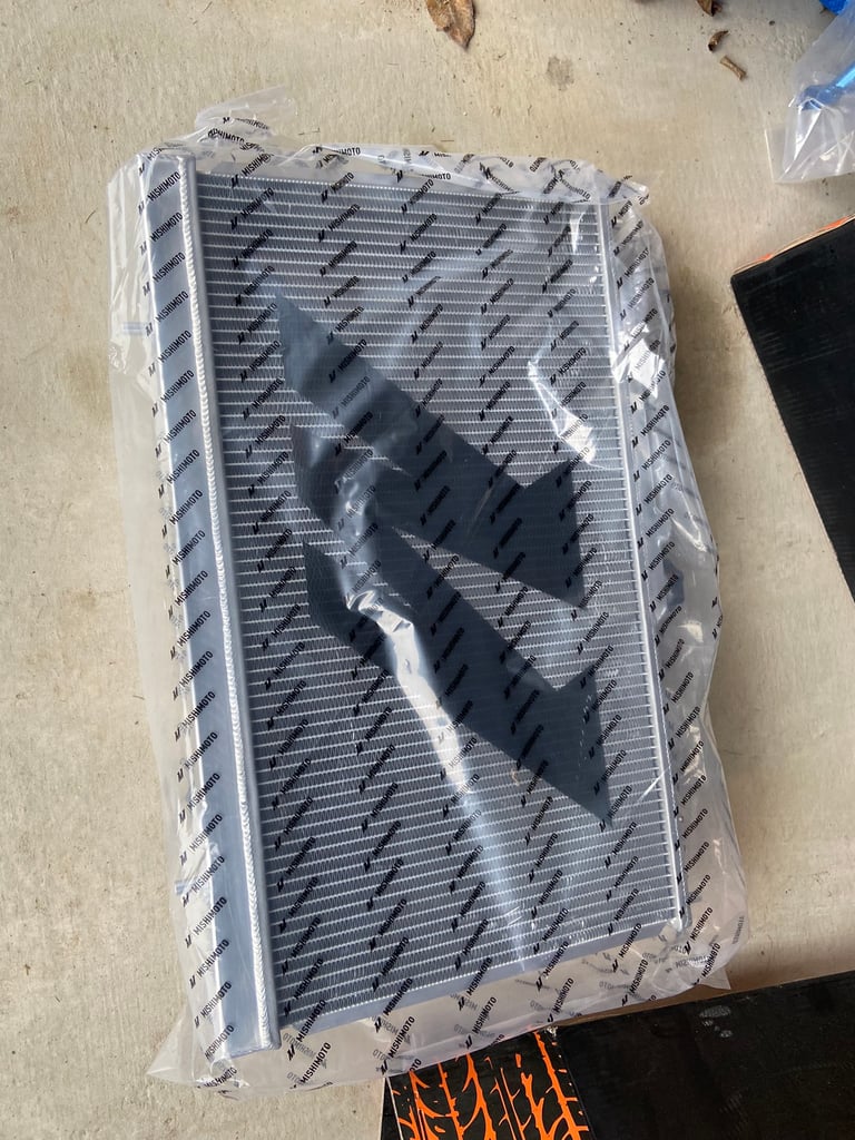 image for Mitsubishi evo 7/8/9 mishimoto performance aluminium radiator